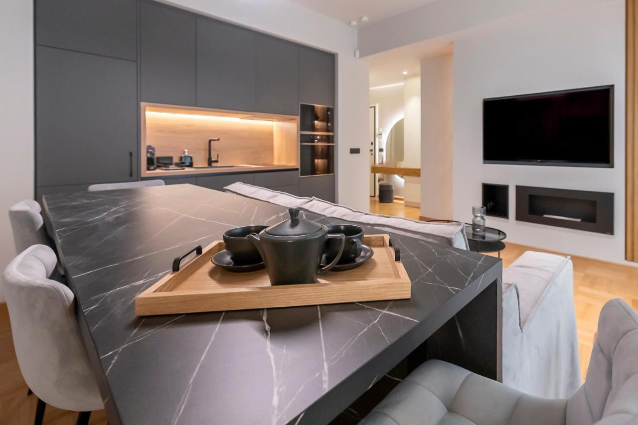 Phaedrus Living Luxury Flat Kolonaki Center Atenas Exterior foto